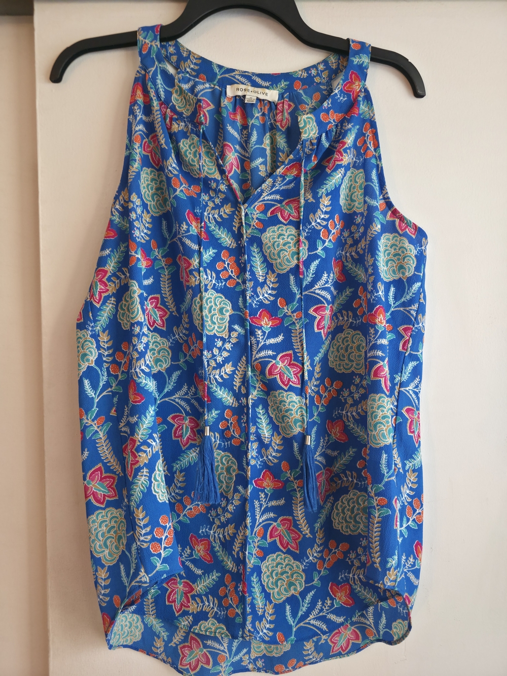 Rose & Olive Blue Floral Tie-Front Sleeveless Camisole